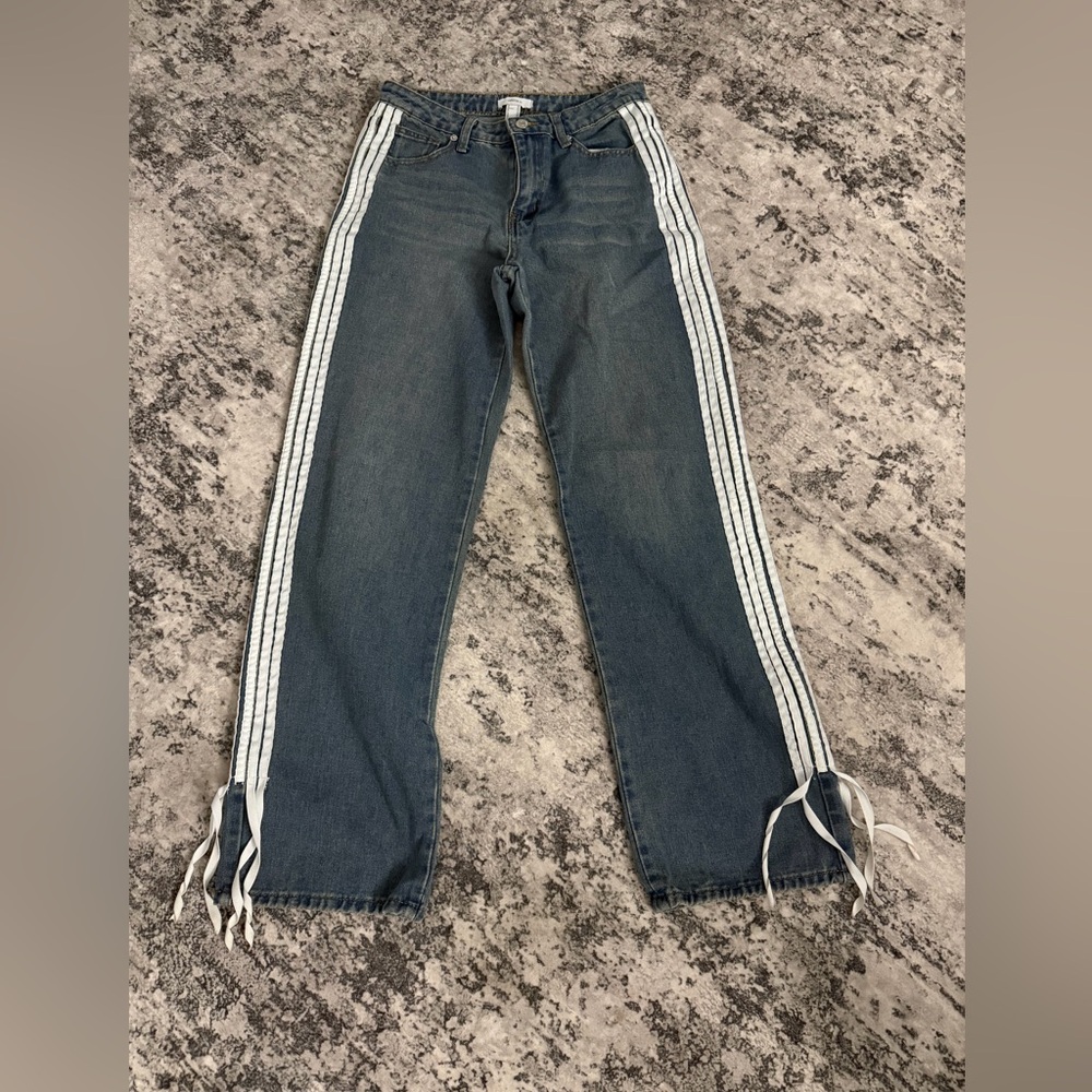 Forever 21 Dark Blue Straight-Leg Jeans with White Side Stripes